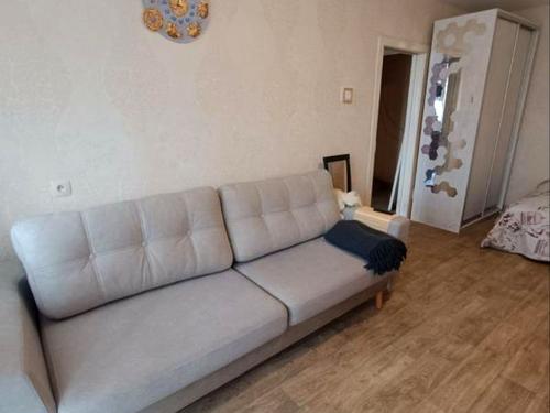квартира по адресу Генерала Петрова ул., 35