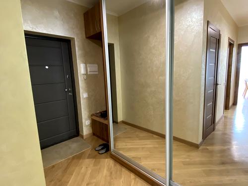 квартира по адресу Угорская ул., 12