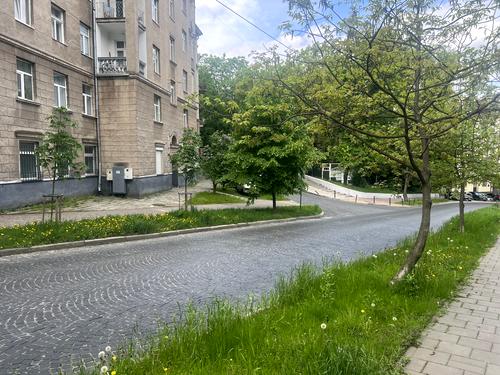 коммерческая по адресу Героев Майдана ул. (Гвардейская), 28