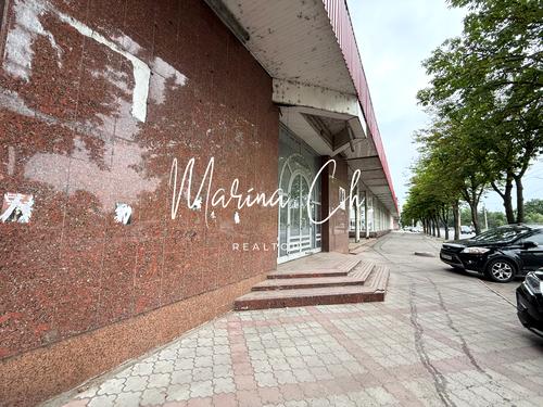 комерційна за адресою Січеславська Набережна вул., 11