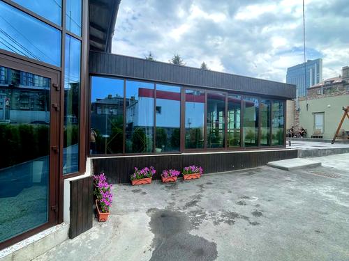 комерційна за адресою Святослава Хороброго вул. (Чкалова), 54