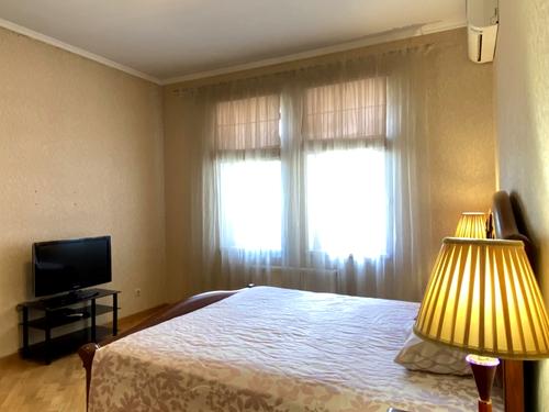 квартира за адресою Лабораторна вул., 8