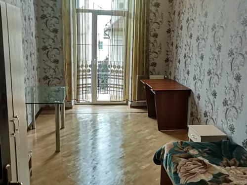 квартира за адресою Коротка вул., 2