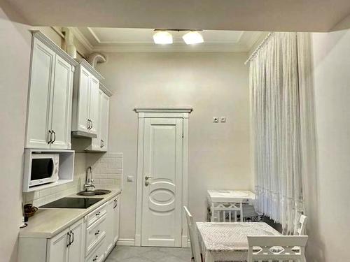квартира по адресу Драгоманова ул., 4
