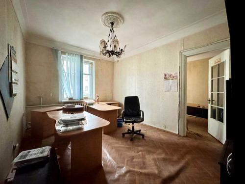 квартира за адресою Шота Руставелі вул., 10