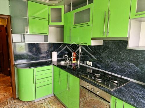 квартира за адресою Соборності, 51а