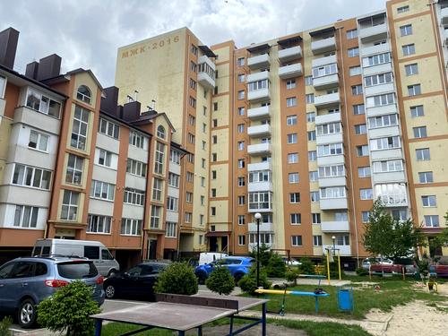 комерційна за адресою Гайдамацька вул. (Марфи Струтинської), 13-Б