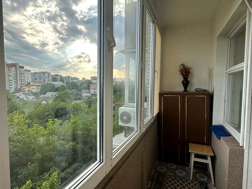 квартира за адресою Медової Печери вул. (), 38а