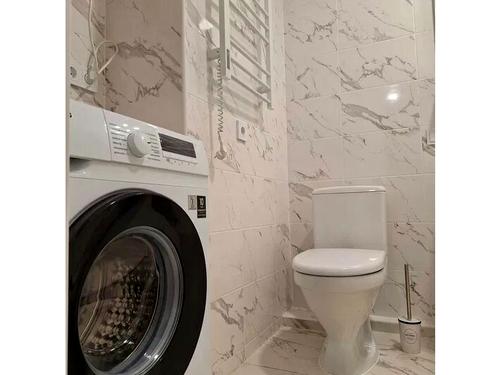 квартира за адресою Генерала Грекова вул., 4