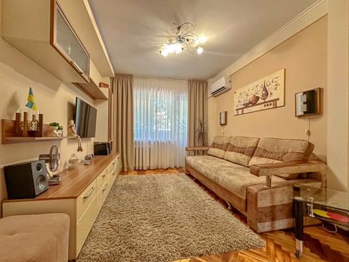 квартира за адресою Чарівна вул., 139