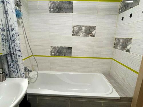 квартира за адресою Малоголосківська вул., 12б