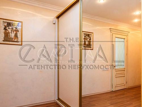 квартира за адресою Кудрявський узвіз, 3-Б