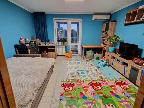 квартира за адресою Тополина вул., 7