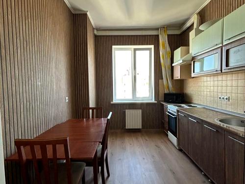 квартира за адресою Миколи Лаврухіна вул., 6