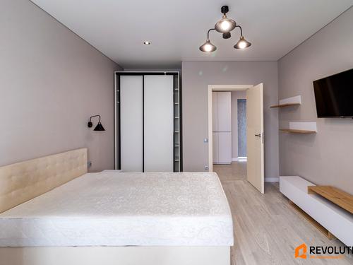 квартира за адресою Свободи вул., 1-C