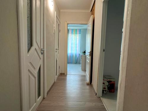 квартира за адресою Рятувальників вул., 33