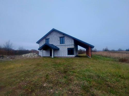 будинок за адресою Центральна