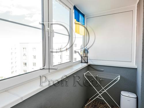 квартира за адресою Соборна вул., 103/13