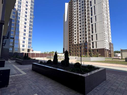коммерческая по адресу Краснова,  1 А 