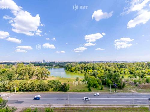 квартира за адресою Борткевича вул., 1