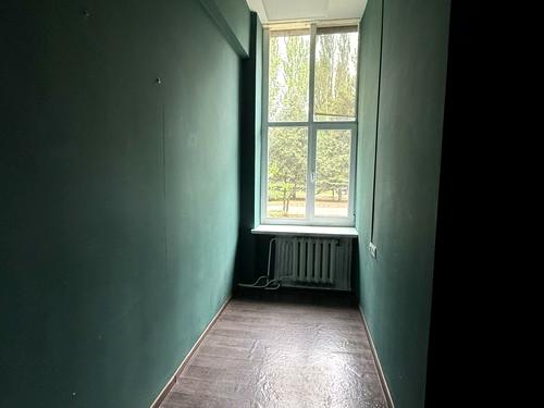 комерційна за адресою Незалежності просп. (Карла Маркса), 9а
