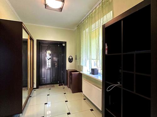 будинок за адресою с. Нерубайське, Зелена вул., 7