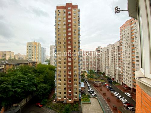 квартира за адресою Феодосійський пров., 12