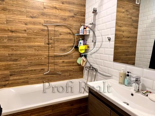 квартира за адресою Метрологічна вул., 58