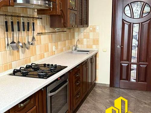 квартира по адресу Плуговая ул., 6а