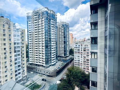 квартира за адресою Андрія Верхогляда вул. (Михайла Драгомирова), 12