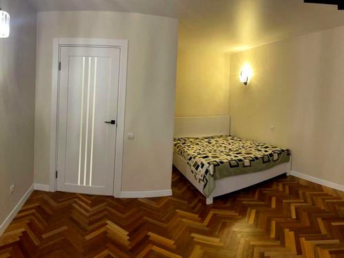 квартира за адресою Варшавська вул., 62