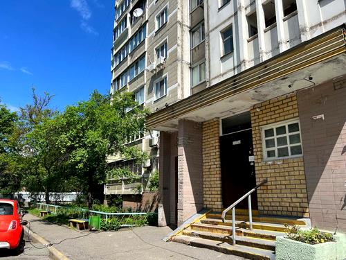 квартира за адресою Автозаводська вул., 81