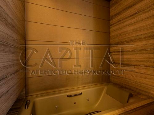 квартира за адресою Болсуновська вул. (Сергія Струтинського), 2