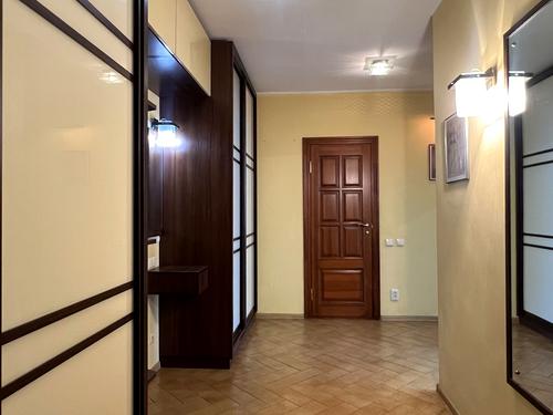 квартира по адресу Анны Ахматовой ул., 16-Б