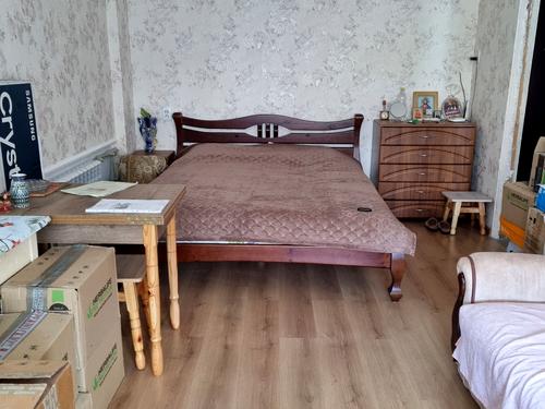 квартира за адресою Космонавтів вул., 20