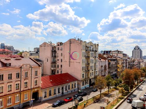 квартира за адресою Антоновича вул. (Горького), 4/6