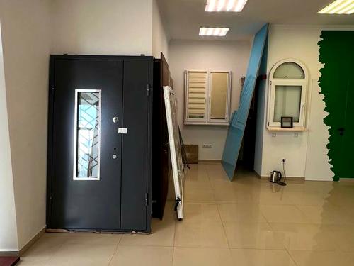 коммерческая по адресу Глинская ул., 2