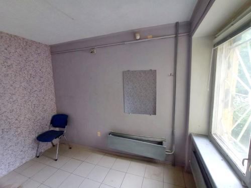 комерційна за адресою Робоча вул., 75