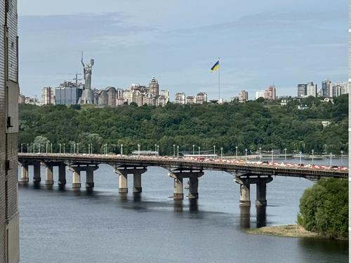 квартира за адресою Павла Тичини просп., 4
