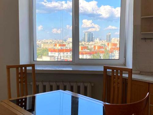 квартира за адресою Новгород-Сіверська вул. (Новгородська), 3