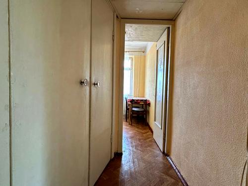 квартира по адресу Строителей ул., 12