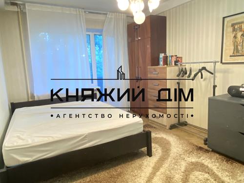 квартира за адресою Івана Микитенка вул., 25