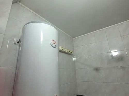 квартира за адресою Верховинна вул., 18
