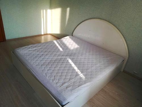 квартира за адресою Каштанова вул., 13