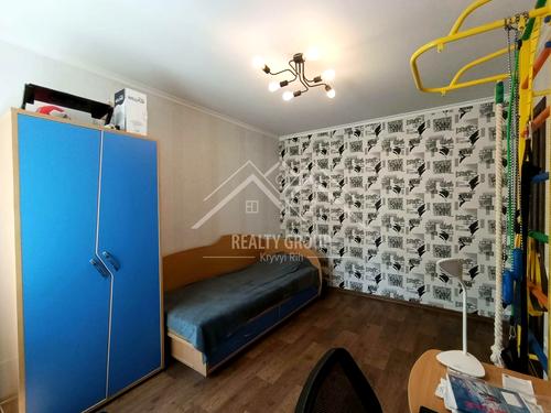 квартира за адресою Сахарова вул., 13