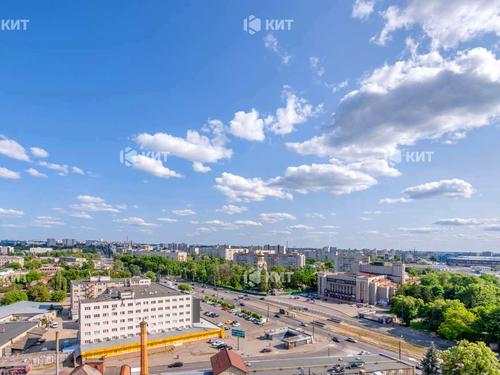 квартира за адресою Харків, Героїв Харкова просп. (Московський), 131