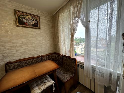 квартира за адресою Перемоги вул., 12