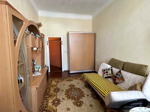 квартира за адресою Базарна, 45