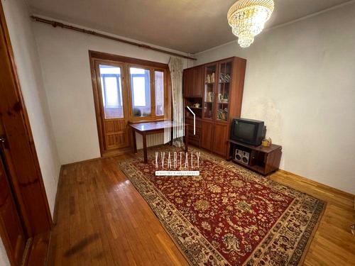 квартира по адресу Драгоманова ул., 23-А