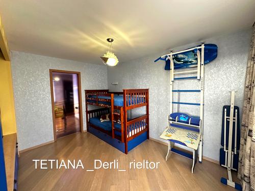квартира за адресою Тополина вул., 20